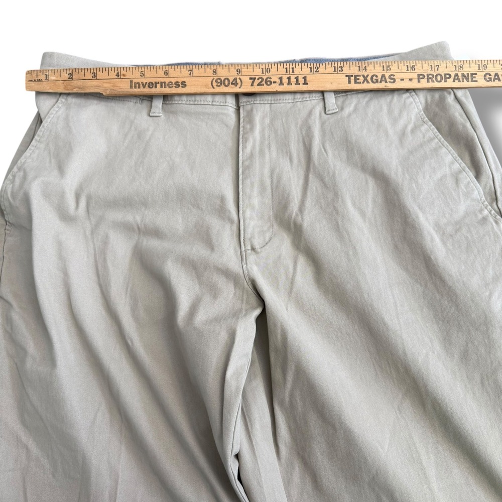 Amazon Essentials Mens Khaki Classic Fit Straight Leg Chinos Pants Size 36x28 - Picture 5 of 9